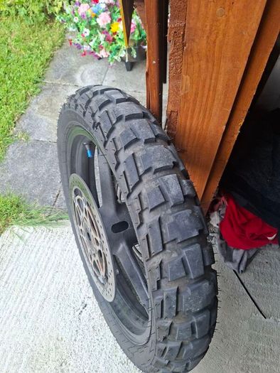 Suzuki Vstrom Tyres
