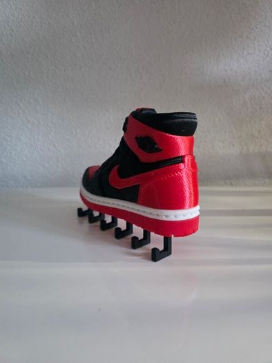Sneaker Key Holder Jordan 1 "Bred" Style