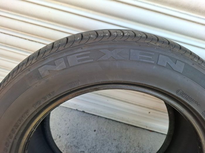 NEXEN Nfera SU1 235x55x17 103w Tyres - Like New