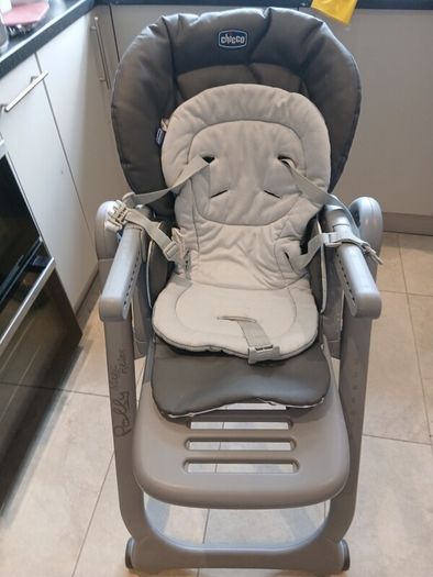 Chicco highchair