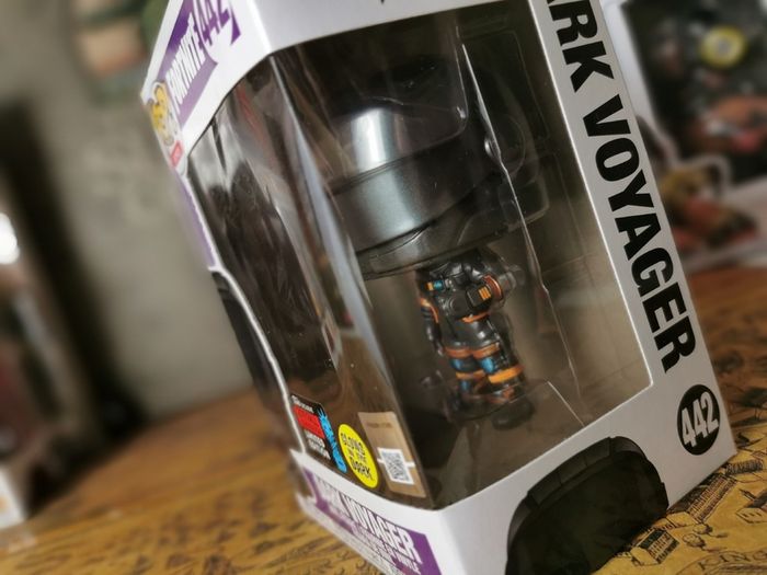 Dark Voyager Funko POP Vinyl Figure ! 2019 Fall Convention Exclusive ! Glow in the Dark ! Limited Edition ! Fortnite !