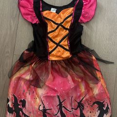 witches dress