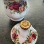 Royal Albert Old Country Roses bone china jam pot / sugar Image 3