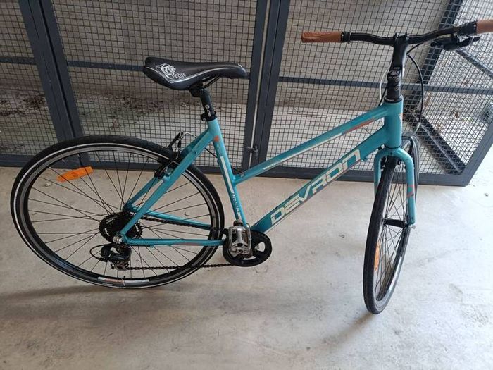 Ladies bike size M