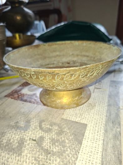 Antique Solid Brass Raised Pedestal, Holy Water Offering Bowl, Postage Available or Collection,