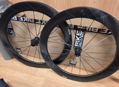 ERE Wheelset Genus II AE65-R Carbon Disc