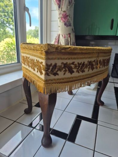Vintage MidCentury 1950s Tapestry sewing box foorstool