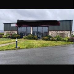 Office / show room  25m x 15m