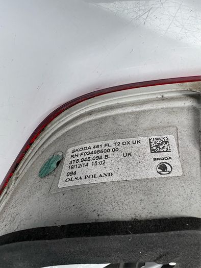 2015 Skoda Superb mk2 Rear Boot Light Driver Side Facelift 3t5945094b A2l16b2s
