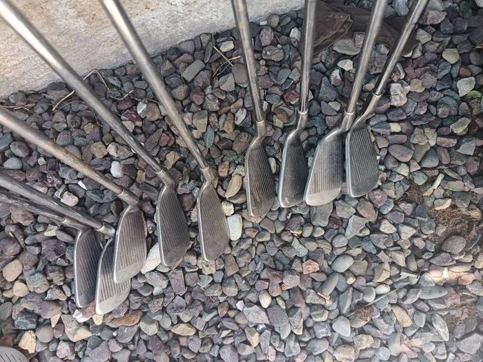 golf clubs