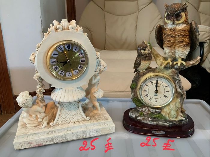 Clock, figures, Display Cabinet