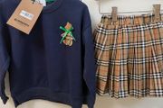 Burberry girls jumper set 4T