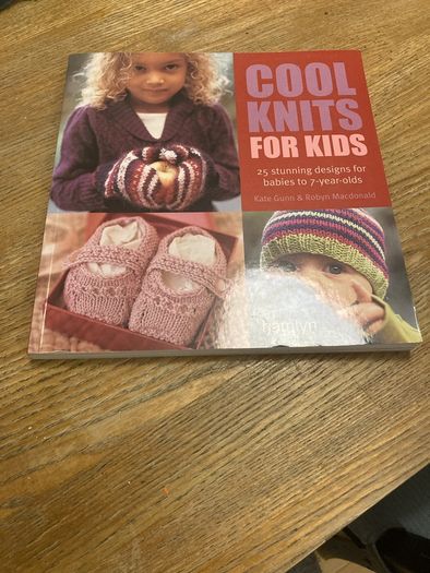 Cool knits for kids book