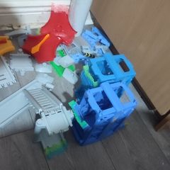 glow in the dark track and accessories