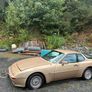 1985 Porsche 944 Image 2