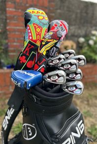 Full set of left handed golf clubs
