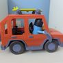 Bluey's car with two figures Image 6