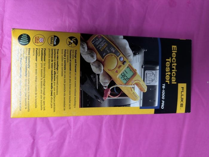 fluke electrical tester