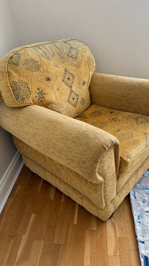 arm chair