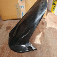 R1 rear hugger