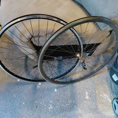 28 inch / 700c wheels