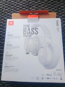 JBL wireless headphones