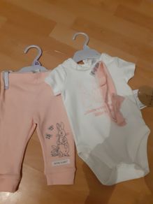 BNWT Peter Rabbit 3 piece set