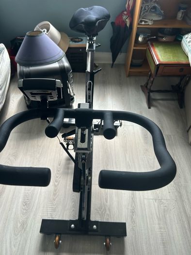 Power Teck Exercise Spinning bike