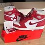 Jordan 1 retro high OG Varsity Red UK 9 Image 4