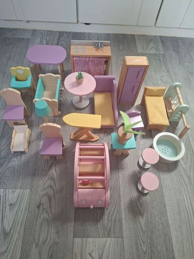 Wooden doll house furniture