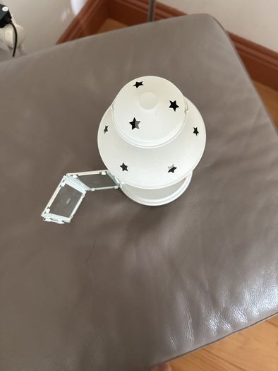 Candle holder lantern