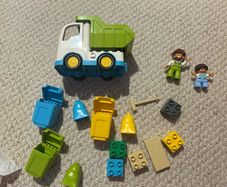 Lego Duplo 10945 Garbage Truck and Recycling