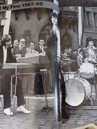 The Doors William Ruhlmann/ 1992