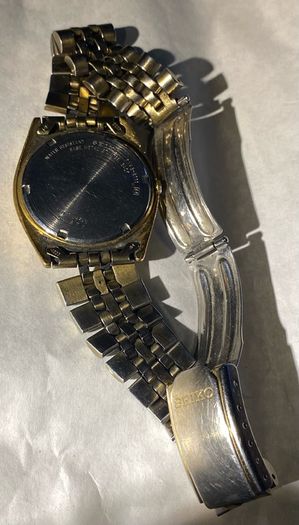 mans watch  Seiko Quartz, Caliber 7N43 new battery fitted working