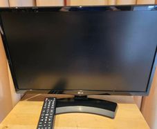 LG 22" Monitor/TV
