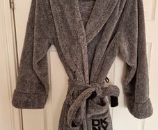 DKNY women bathrobe