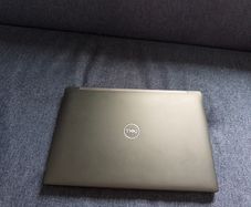 Dell Latitude 7390