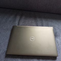 Dell Latitude 7390