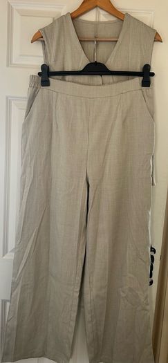 Waistcoat/ trousers Grey in colour size 16