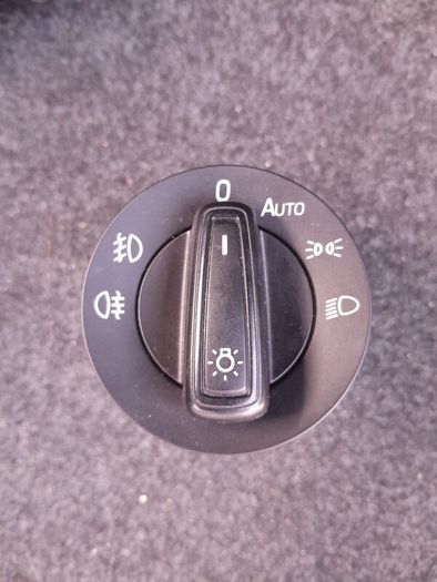 headlight switch to fit skoda octavia, may fit other models. (5E0941431)
