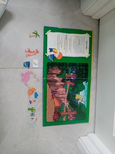 Harry and his bucket full of Dinosaurs magnetic book