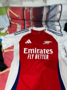 Real arsenal football jersey can ship if needed