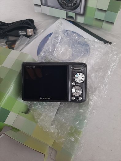 New Samsung camera in unopened box