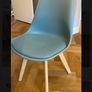Dining table and 5 chairs Image 2