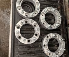 Toyota SUV 35mm spacers