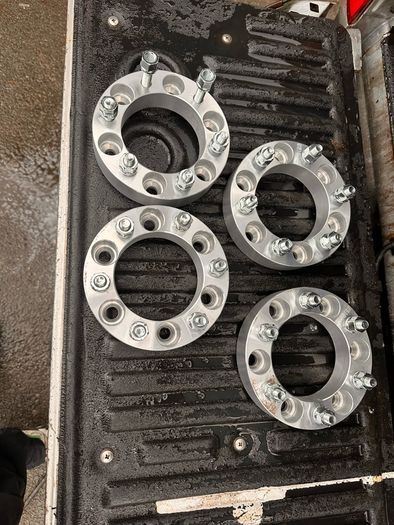 Toyota SUV 35mm spacers