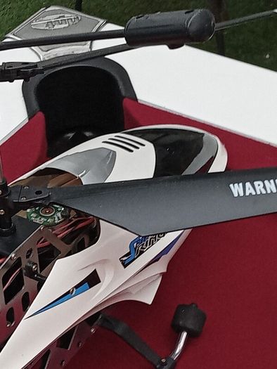 RC helicopter