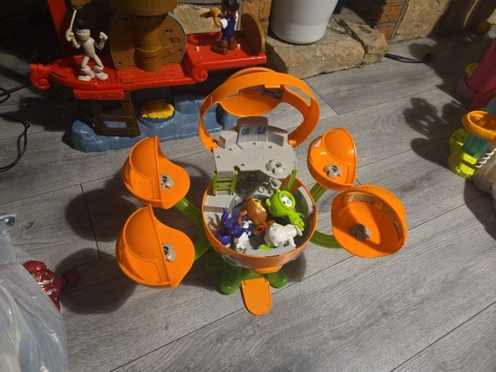 Fisher-Price Octonauts Octopod playset