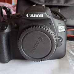 Canon EOS 2000D & Sigma 105mm macro lens