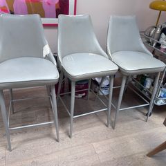 free kitchen bar stools